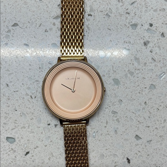 Skagen Ditte Women's Rose Gold Watch - Picture 3 of 7